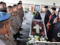 Dari Jajaran Polres Dairi Melayat ke Rumah Duka AIPTU John P Situmorang, Wujud Empati dan Solidaritas.