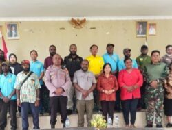 Perkokoh Sinergitas, Danramil Kuala Kencana Hadiri Tatap Muka Bersama Pejabat Distrik