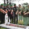 Danrem 031/WB Brigjen TNI Dr. Agustatius Sitepu, S.Sos.,M.Si.,M.Han Ziarah ke Makam Tokoh pembangunan Riau dan Tokoh Pengibar Bendera Pertama