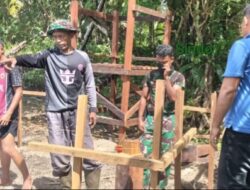 Satgas TMMD Bangun Fasilitas 5 Unit MCK Umum untuk Warga Kampung Keakwa