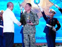 Panglima TNI Terima Penghargaan Adhibhakti Sanapati dan Berikan Ceramah Umum di BSSN