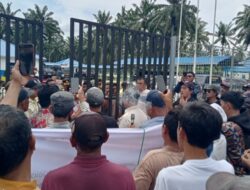 Polres Simalungun Kawal Profesional Unjuk Rasa Jilid II Kelompok Tani Plasma Tunas Malela ke PT Eastern Sumatera Indonesia, Situasi Terkendali