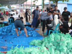 Polres Simalungun Sembelih 12 Ekor Sapi dan 13 Kambing, 1.200 Paket Daging Qurban Dibagikan kepada Masyarakat
