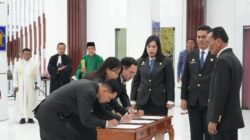 Kakanwil Kemenkum Sumut Lantik PNS dan Pejabat Fungsional, Tekankan Kerja Keras, Cerdas, dan Ikhlas