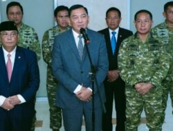 Panglima TNI dan Menhan RI Hadiri Raker Bersama Komisi I DPR RI