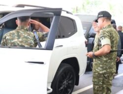 Kodam XIX/Tuanku Tambusai Sambut Kedatangan Dansesko TNI di Pekanbaru, Perkuat Sinergi Strategis TNI