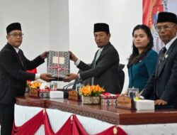 Bupati Humbahas Sampaikan Nota Pengantar Ranperda Pertanggungjawaban APBD T.A. 2025 dan 3 (tiga) Ranperda Lainnya