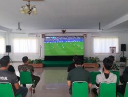 Nonton Bareng Gembira Piala Dunia 2026, Korem 031/WB Wujudkan Kebersamaan dan Soliditas TNI-Rakyat