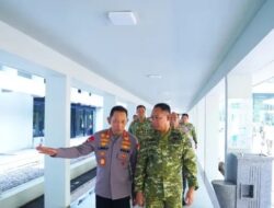 Panglima TNI Terima Silaturahmi Kapolri, Teguhkan Soliditas TNI-Polri