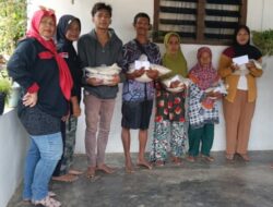 KRNS Simalungun Salurkan Bantuan Beras dari Anggota DPRD Sumut Hefriansyah dan berikan Tali Asih untuk Warga Kurang Mampu di Bajoga