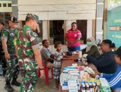 Sentuhan Kemanusiaan TMMD Ke-129, Satgas Kodim 1807/Sorong Selatan Gelar Pengobatan Gratis untuk Warga Kampung Sesor