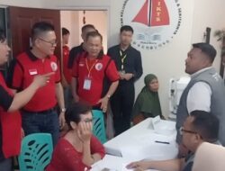 Wujud Peduli Sesama, IKTS Pekanbaru Berikan Layanan Kesehatan Gratis, Kaca Mata Plus Gratis dan Paket Sembako Bagi Pendonor
