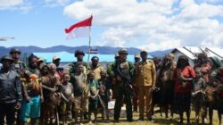 Tembus Medan Ekstrem, Koops TNI Habema Berhasil Salurkan 2 Ton Bantuan Kemanusiaan ke Tiga Distrik di Kabupaten Puncak