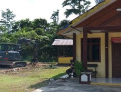 Dukung Pelayanan Umat, Satgas TMMD Ke-129 Kodim 1807/Sorong Selatan Siapkan Lahan Rumah Pastori di Kampung Sesor