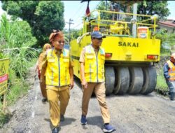 Bupati Simalungun Tinjau Pengaspalan Ruas di Kecamatan Gunung Maligas, Pastikan Infrastruktur Berkualitas