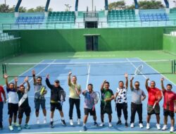Pererat Sinergitas dan Silaturahmi, Danrem 031/WB Bersama Staf Gelar Fun Tenis dengan Jajaran PTPN IV Pekanbaru