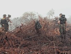Kodam XIX/Tuanku Tambusai Perkuat Penanganan Karhutla di Seberida, Pendinginan Terus Berlanjut