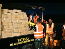 Tak Hanya Logistik, Hercules TNI AU Bawa Dukungan Kesehatan dan Peralatan Untuk Menopang Perjuangan Pasukan Karhutla Kalsel